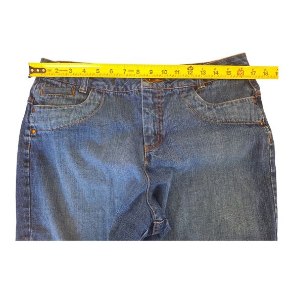 Vintage Y2K Faded Glory Denim Shorts Size 10 Modest Length Cotton Blue Jean - Picture 11 of 15